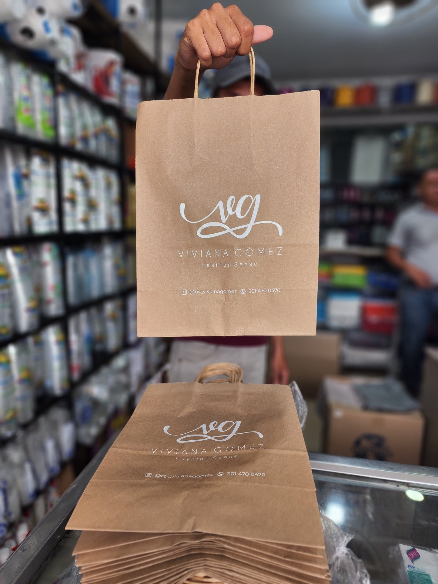 Bolsas de Papel Lisas Sin logo