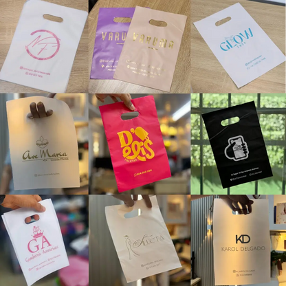 Bolsas plásticas boutique personalizadas con logos de clientes en varios colores