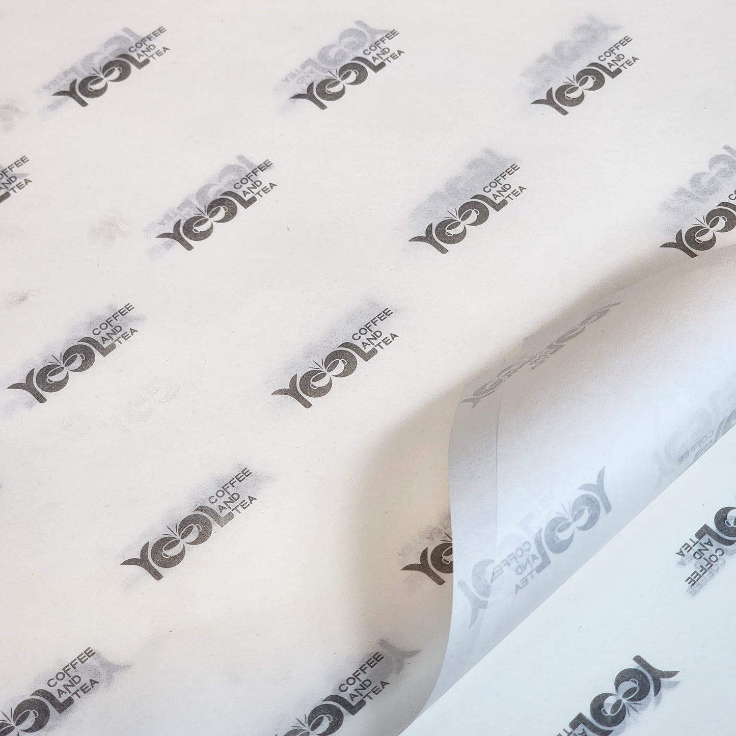 Papel antigrasa Personalizado -  parafinado para Comidas  33X35 CM